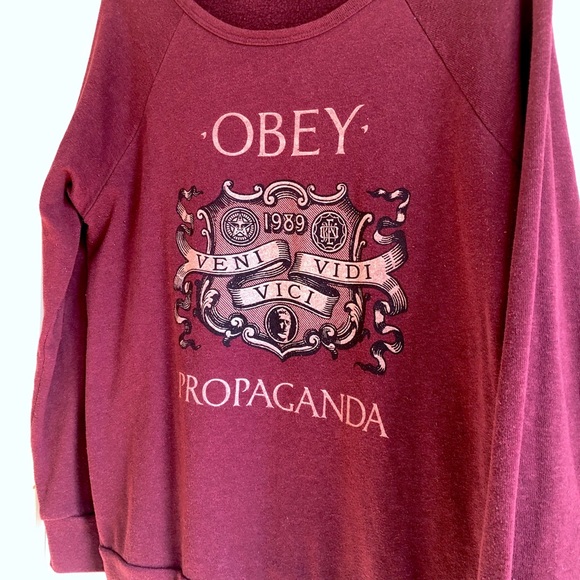 ❌SOLD❌ Obey Crew Neck Sweatshirt - Picture 5 of 9